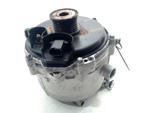 Used Alternator MERCEDES-BENZ S-CLASS (W220) S 400 CDI (220.028, 220.128) (250 hp) 10671447