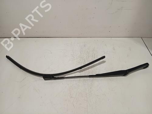 Used Front windshield wiper arm Front windshield wiper arm 37265024 37265024