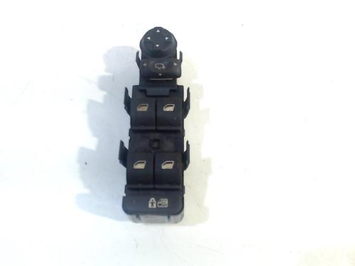 Used Switch PEUGEOT 3008 I MPV (0U_) 1.6 HDi (109 hp) 13205066