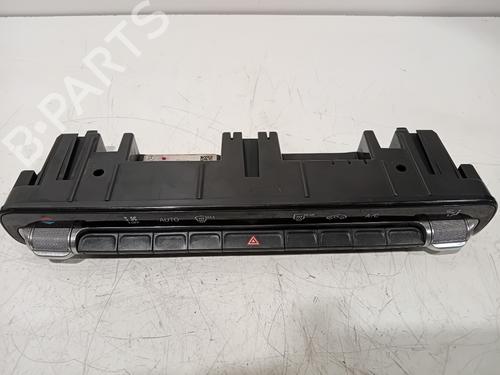 climate-control-mercedes-benz-cla-c118-2019-33237348 main image