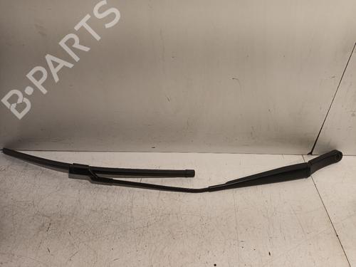 Used Front windshield wiper arm Front windshield wiper arm 21384004 21384004