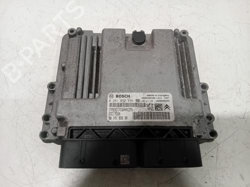 Used Engine control unit (ECU) Engine control unit (ECU) PEUGEOT 208 I (CA_, CC_) 1.6 HDi / BlueHDi 75 (75 hp) 33875817 33875817
