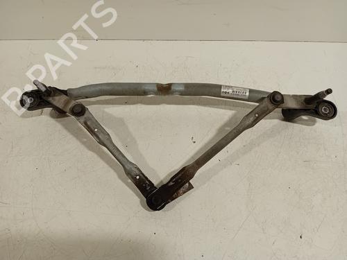 Used Front wipers mechanism Front wipers mechanism 17376553 17376553