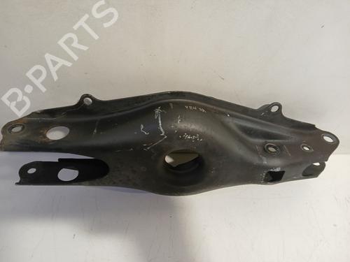 Høyre bak bærearm MERCEDES-BENZ E-CLASS (W212) E 200 (212.034) (184 hp) 30907973