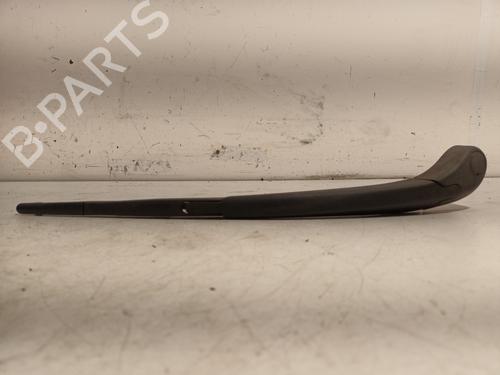 Used Rear windshield wiper arm RENAULT CLIO III (BR0/1, CR0/1) 1.6 16V (BR05, BR0B, BR0Y, BR15, BR1J, BR1M, BR1Y, CR0B,... (112 hp) 15295972