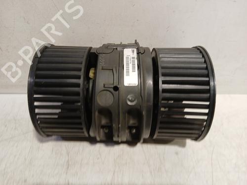 Used Heater blower motor Heater blower motor RENAULT MEGANE III Grandtour (KZ0/1) 1.5 dCi (KZ09, KZ0D, KZ1G, KZ29, KZ14, KZ1W, KZ10, KZ1F,... (110 hp) 36109421 36109421