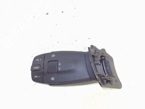 Used Switch SEAT IBIZA IV (6J5, 6P1) 1.2 TDI (75 hp) 7818893