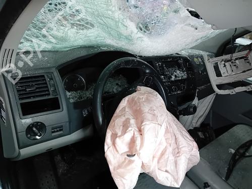 Right taillight VW TRANSPORTER T5 Van (7HA, 7HH, 7EA, 7EH) 2.0 TDI | BP31608441C35 