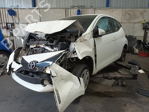 Brugte TOYOTA AYGO (_B4_) 1.0 (KGB40) 4816993