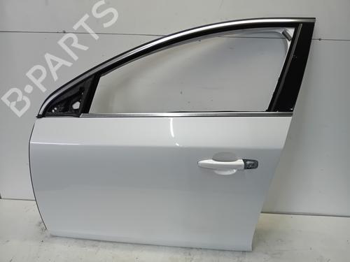 Used Left front door Left front door VOLVO V60 I (155) D6 Hybrid AWD (280 hp) 36076482 36076482