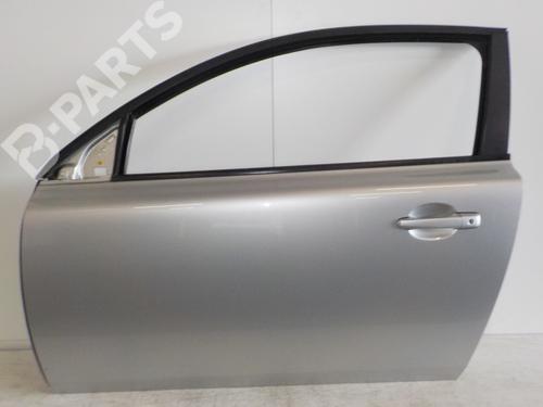 Used Left front door Left front door VOLVO C30 (533) 2.0 D (136 hp) 10670540 10670540