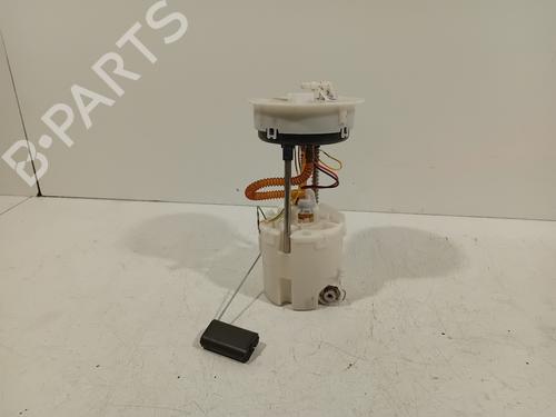 Used Fuel pump OPEL AGILA (B) (H08) 1.0 (F68) (68 hp) 18349819