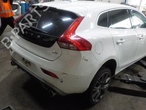 Engine VOLVO V40 Hatchback (525) D2 | BP19701406M1 