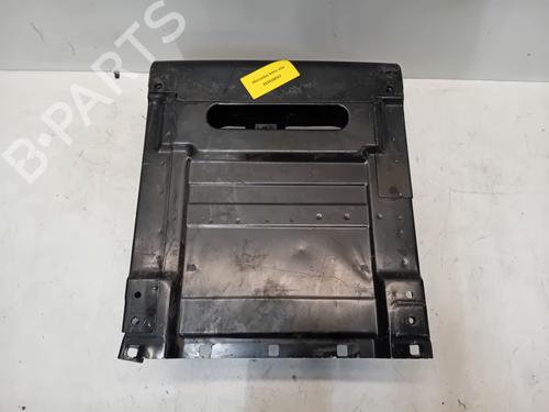 Handskerum MERCEDES-BENZ VITO Van (W447) 114 CDI (447.601, 447.603, 447.605) (136 hp) 22380921