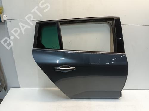 right-rear-door-renault-megane-iv-grandtour-k9amn_-2016-40297760 main image