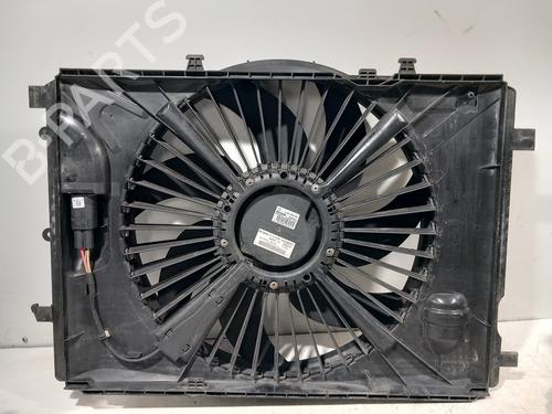 radiator-fan-mercedes-benz-e-class-w212-2009-2010-2011-2012-2013-2014-2015-2016-34696399 main image