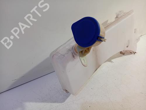 Windscreen washer tank PEUGEOT 5008 II (MC_, MJ_, MR_, M4_) 1.2 THP (MRHNYH, MRHNYW, MRHNSJ, MRHNSU, MRHNSM) | BP22607145C113