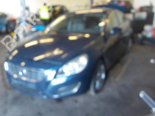 Used Parts VOLVO S60 II (134)  D5  1060317