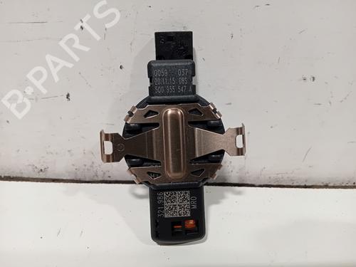 Electronic sensor VW PASSAT B8 Variant (3G5, CB5) 1.4 GTE Hybrid | BP39503486M84 - Image 3