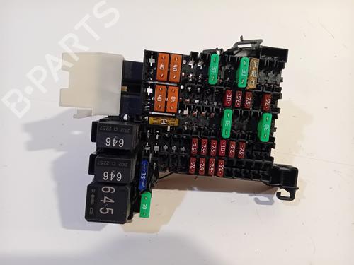 Used Fuse box Fuse box 27522703 27522703