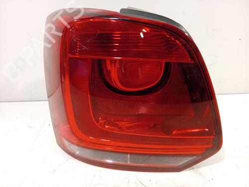 Feu arrière gauche VW POLO V (6R1, 6C1) 1.2 TSI (90 hp) 32189559