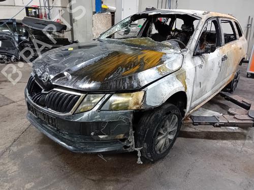 Used Parts SKODA OCTAVIA III Combi (5E5, 5E6) 1.0 TSI (115 hp) 4368811