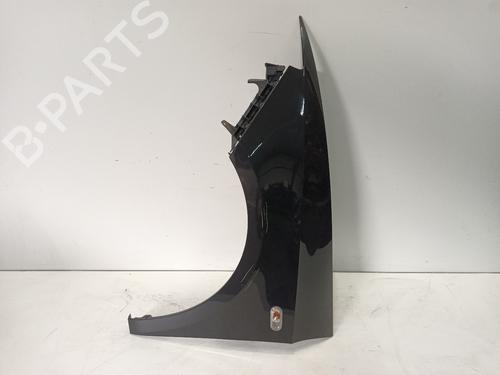 Forskærm venstre SEAT IBIZA IV ST (6J8, 6P8) 1.2 TDI (75 hp) 32990596