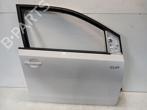 right-front-door-vw-up-121-122-bl1-bl2-bl3-123-2011-36355025 main image