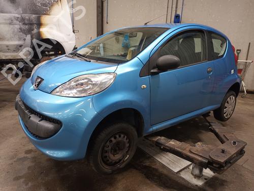 Used Parts PEUGEOT 107 (PM_, PN_) 1.0 4724871