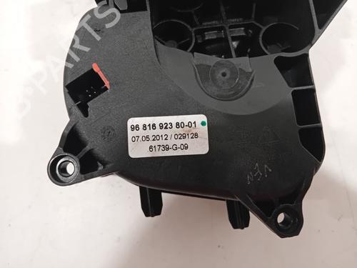 Gear lever PEUGEOT 208 I (CA_, CC_) 1.4 HDi | BP27548265M90