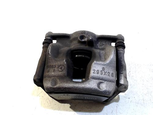 Used Right front brake caliper Right front brake caliper 11786480 11786480