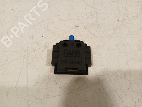 Antenne/Base OPEL CORSA F (P2JO) 1.2 (68) (101 hp) 29077213