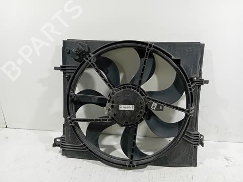 Used Radiator fan Radiator fan RENAULT KADJAR (HA_, HL_) 1.2 TCe 130 (HLMR) (130 hp) 18240060 18240060