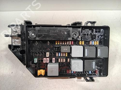Fuse box POLESTAR POLESTAR 2 (534) EV | BP23183000E1 - Image 2