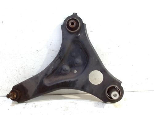 Used Right front suspension arm RENAULT TWINGO III (BCM_, BCA_) 0.9 TCe 90 (BCM9, BCM2) (90 hp) 7261774
