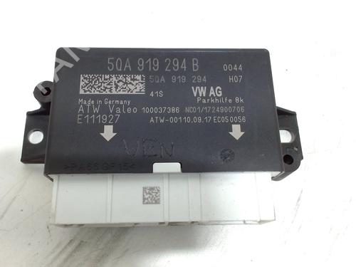 Used Electronic module VW TOURAN (5T1) 1.6 TDI (115 hp) 12546397