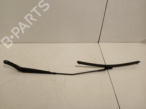 front-windshield-wiper-arm-skoda-karoq-nu7-nd7-2017-36416702 main image