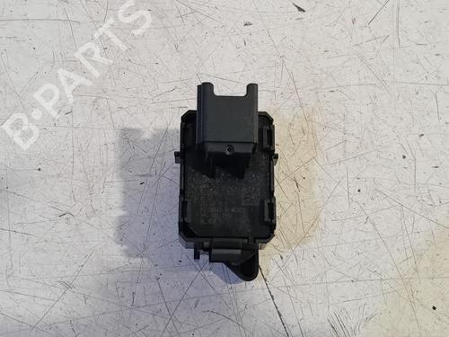 Switch BMW X1 (F48) sDrive 20 i | BP21147776I30 