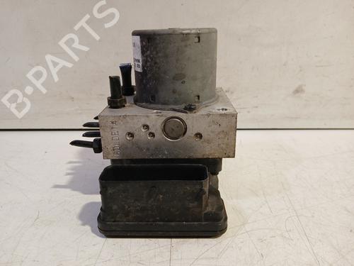 Used ABS pump ABS pump KIA SPORTAGE III (SL) 2.0 CVVT (163 hp) 33549867 33549867