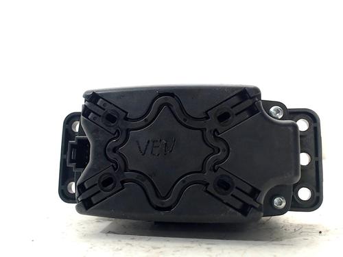Switch MERCEDES-BENZ GLA-CLASS (X156) GLA 250 4-matic (156.946) | BP11967316I30 