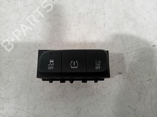 Spak kontakt OPEL CROSSLAND X / CROSSLAND (P17, P2QO) 1.2 (75) (82 hp) 22234306