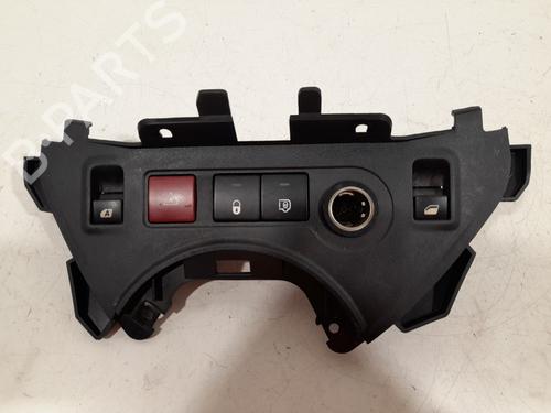 Used Switch PEUGEOT PARTNER Box Body/MPV 1.6 BlueHDi 100 (100 hp) 18081535