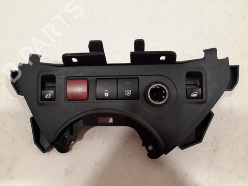 Switch PEUGEOT PARTNER Box Body/MPV 1.6 BlueHDi 100 (100 hp) 18081535