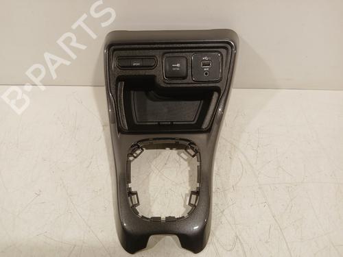 Used Middle console Middle console 38062654 38062654