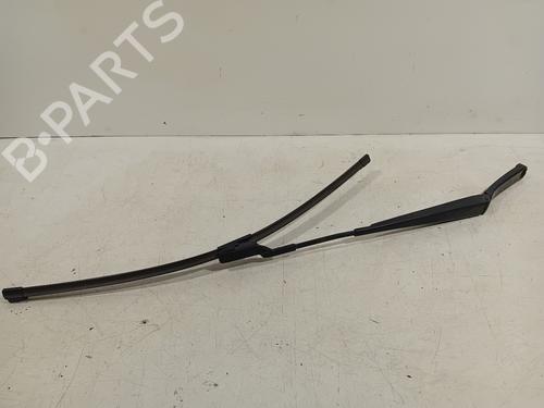 Front windshield wiper arm VW GOLF VII (5G1, BQ1, BE1, BE2) 1.0 TSI BP23183381C143