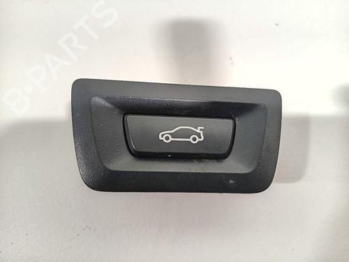 switch-bmw-3-touring-f31-2012-2013-2014-2015-2016-2017-2018-2019-23988569 main image