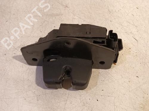 Used Tailgate lock PEUGEOT 3008 II SUV (MC_, MR_, MJ_, M4_) 1.6 BlueHDi 120 (120 hp) 13720485