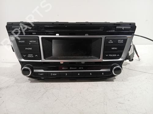 Used Radio HYUNDAI i20 II (GB, IB) 1.2 (84 hp) 21047859