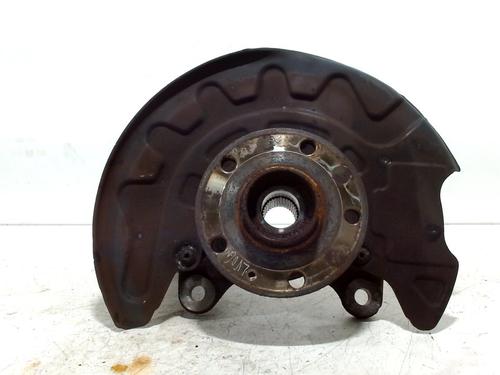 Used Left front steering knuckle SKODA OCTAVIA III Combi (5E5, 5E6) 2.0 TDI (150 hp) 13206714