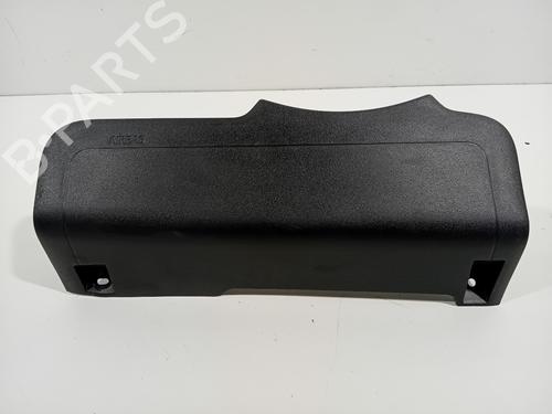 knee-airbag-volvo-v40-hatchback-525-2012-2013-2014-2015-2016-2017-2018-2019-23989251 main image